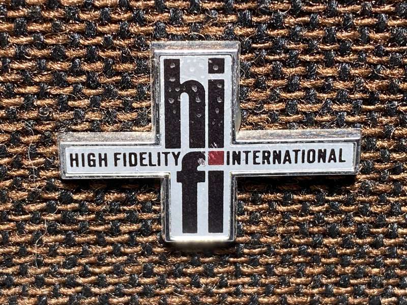 1970´S PHILIPS HIGH Fidelity International Hifi Logo loud speaker, wooden,vintage, item collectors