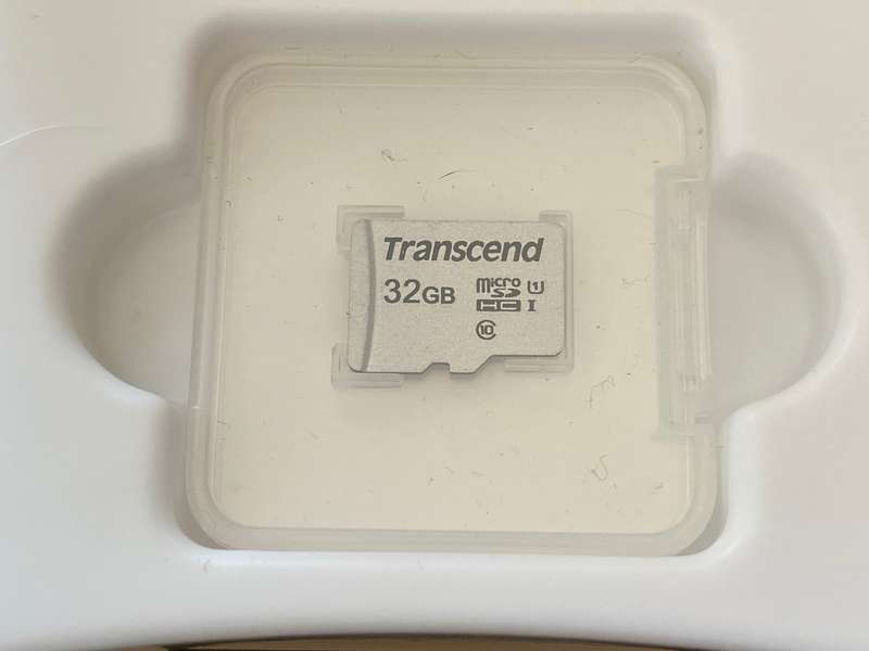 TRANSCEND DRIVEPRO 230 DASH CAMERA with 32GB in working condition
