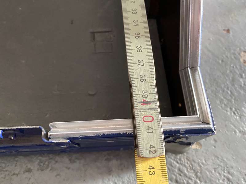 Special built Aluminium Case for 2xKodak S-AV Carousel Projector, empty Case, vintage, rare, unique