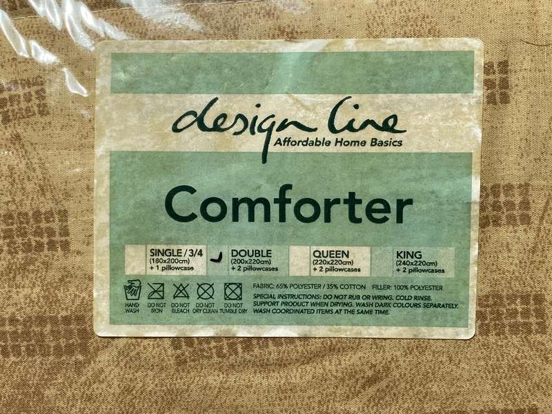 1 x Design Line Comforter  Double 200cm x220cm no pillow-case