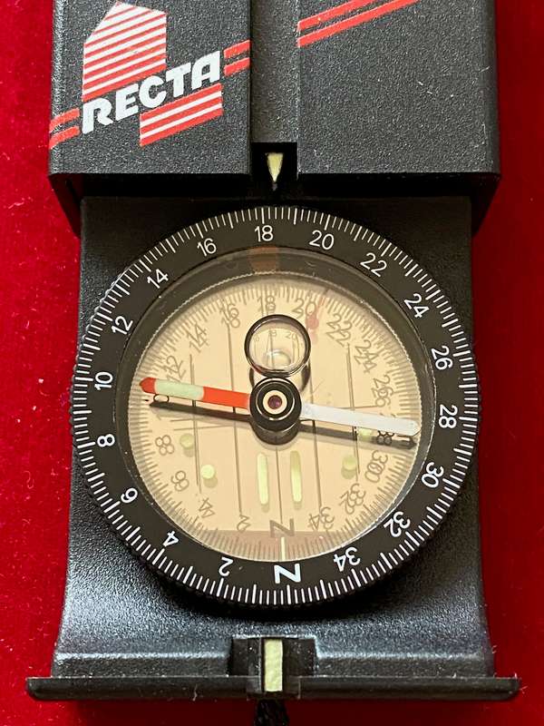 Victorinox Recta compass swiss made Type DP6