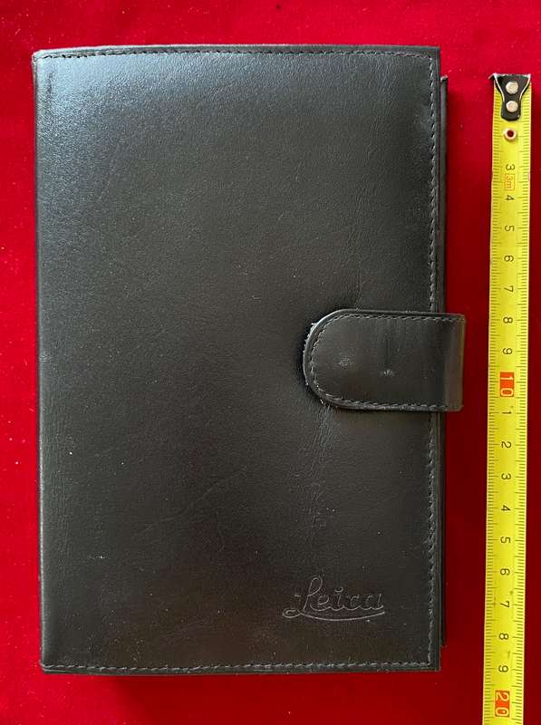 Leica leather file calender,black (19x12x3.5cm) from 1995 vintage,collectors item,unused, very rare