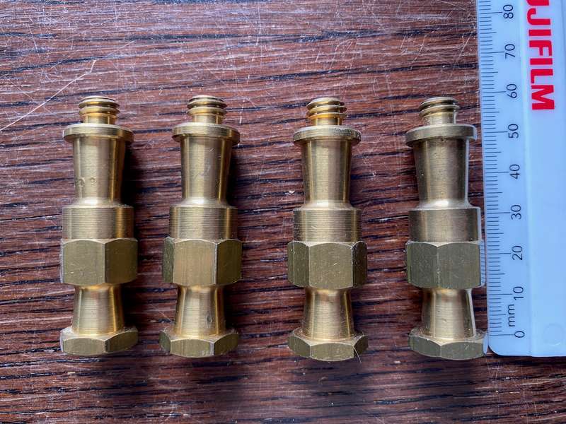 1 x Manfrotto 036-38 Light Stud 16mm with 3/8 screw spiggot spigot spigot