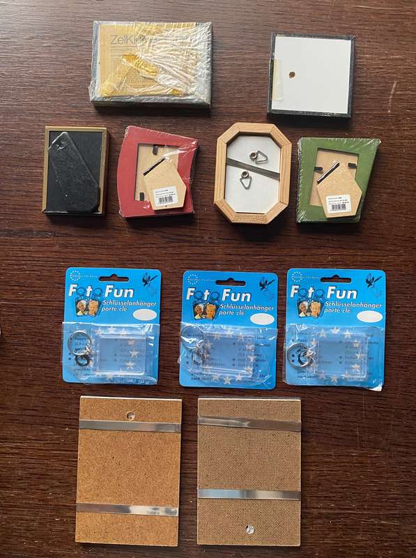 Photo frame lot + photo keyring