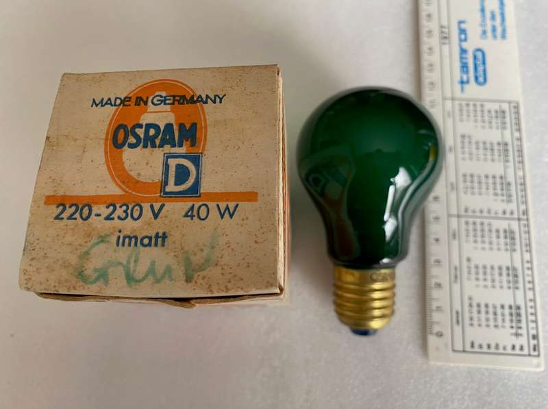 Osram imatt 220-230V 40W green E27, still in original box, vintage