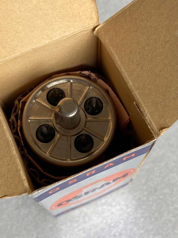 Osram Projector bulb G17q 220V 500W, unused, still in original box