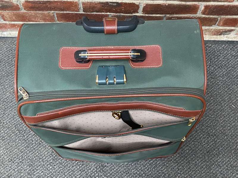 Samsonite green brown suite case with rolls , bag, trolley, vintage,travel , retro