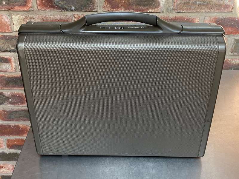 Samsonite Hard Shell Brief Case with Combination Lock, from 80ties , from Germany