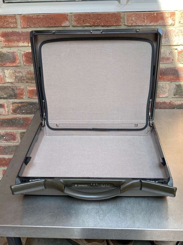 Samsonite Hard Shell Brief Case with Combination Lock, from 80ties , from Germany