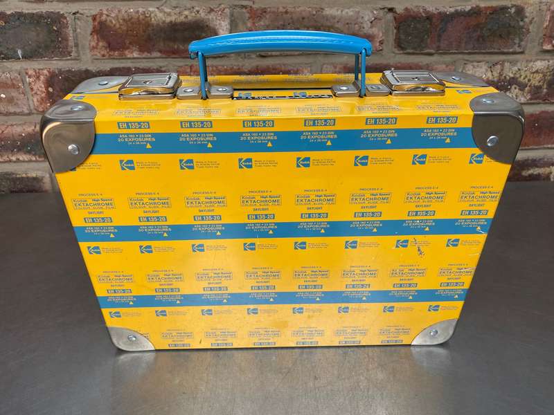 Kodak Metal Case Lot 1 Ektachrome 135-20 , vintage, collectors item, very rare, from the 70s