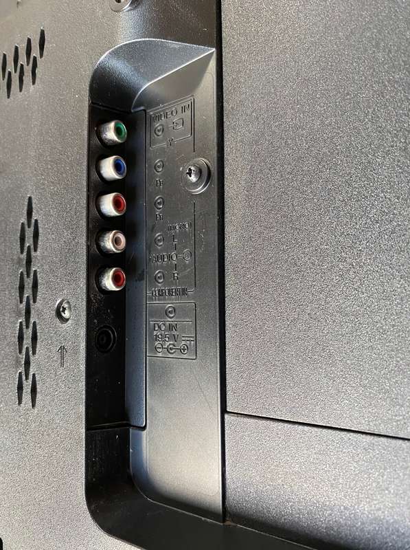 SONY Bravia TV 32" (80cm) Model :  KVL-32R402A,
