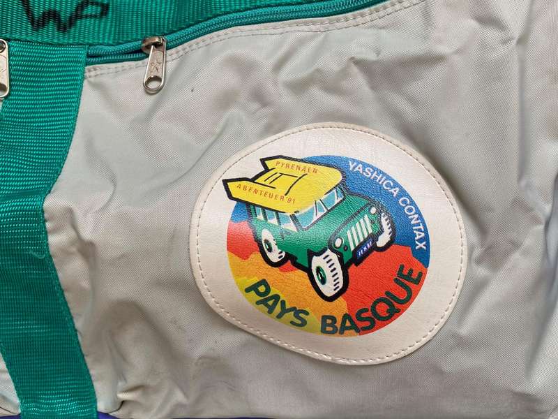 YASHICA CONTAX Pays Basque,Pyrenaen Sport Travel Bag,Vintage,collectors item,size approx. 60x31x34cm