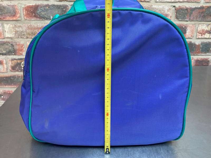 YASHICA CONTAX Pays Basque,Pyrenaen Sport Travel Bag,Vintage,collectors item,size approx. 60x31x34cm