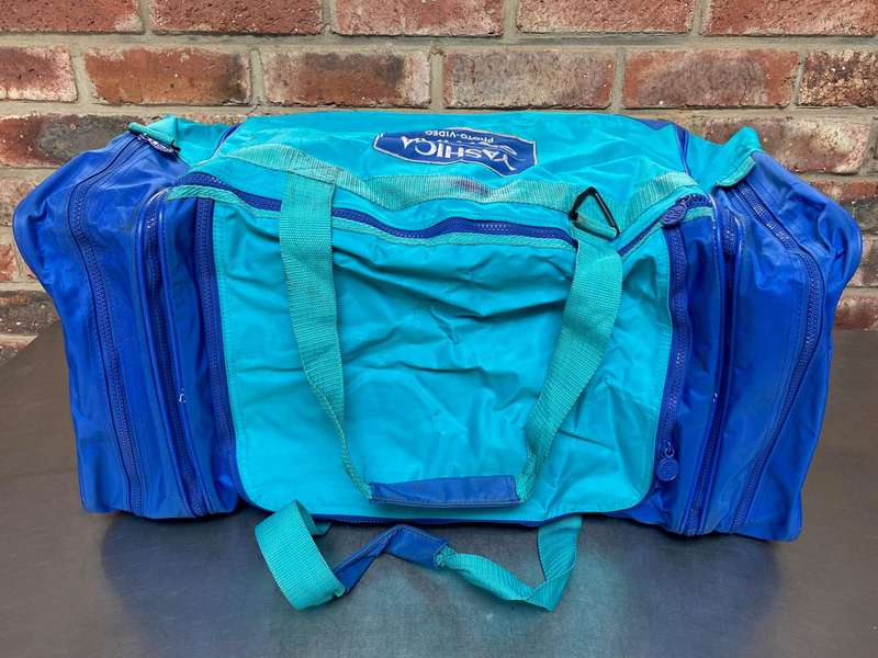 YASHICA CONTAX Sport Travel Bag,Vintage,collectors item, size approx. 65x30x35cm