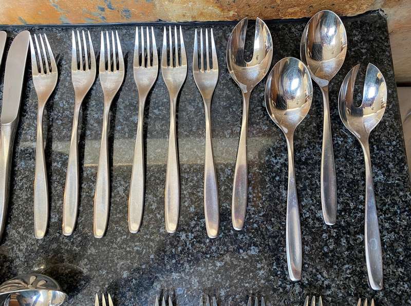 WMF Cromargan Lot 2, 40 pieces: Spoon, knife, fork, salat,ect,GermanyOFFER IS VALID UNTIL 15.6.25