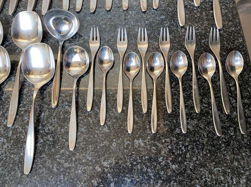 WMF Cromargan Lot 2, 40 pieces: Spoon, knife, fork, salat,ect,GermanyOFFER IS VALID UNTIL 15.6.25