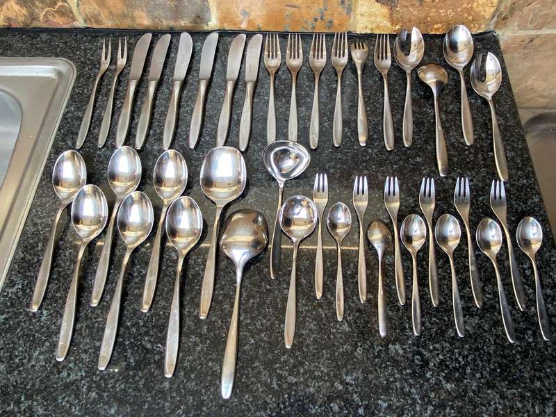 WMF Cromargan Lot 2, 40 pieces: Spoon, knife, fork, salat,ect,GermanyOFFER IS VALID UNTIL 15.6.25