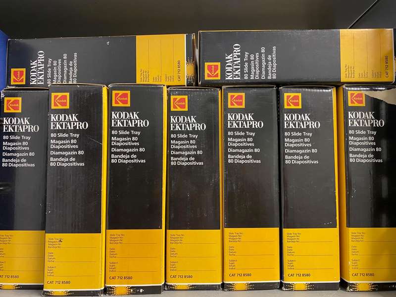 Kodak Ektapro Carousel / S-AV 2000 Projector Slide Tray / Magazine LOT   (Lot of 9 trays)