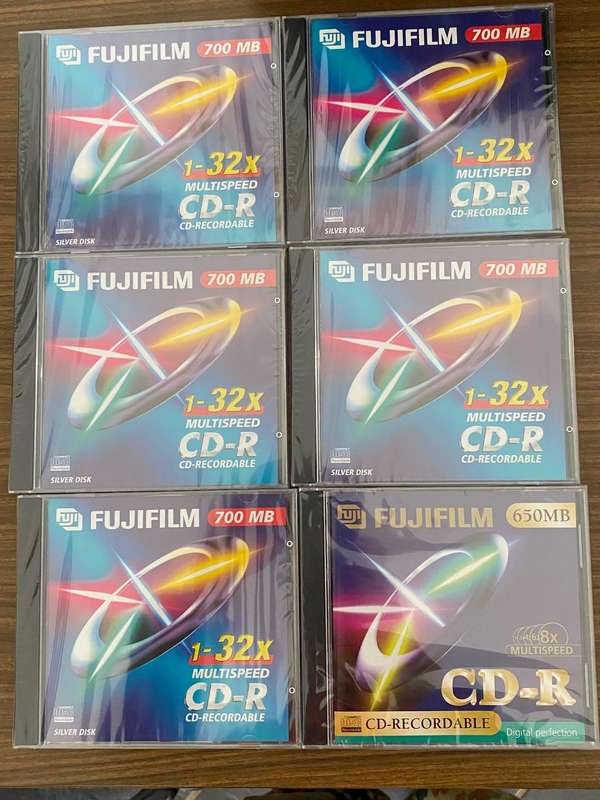 CD Lot Fujifilm CD-R (all 6 CDs still sealed)  Lot D, vintage OFFER VALID UNTIL 15.06.2025