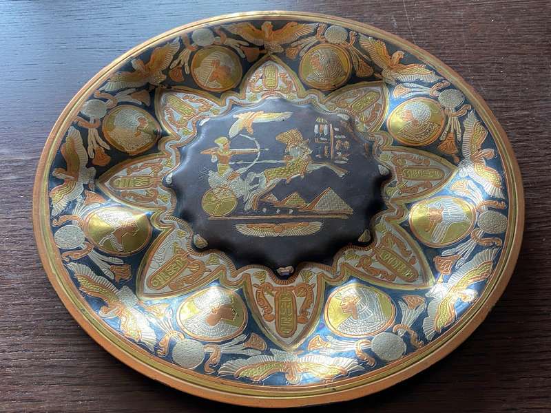 Hanging Plate Egypt Vintage, collectors item, 27cm diameter, weight 430g,brass or copper