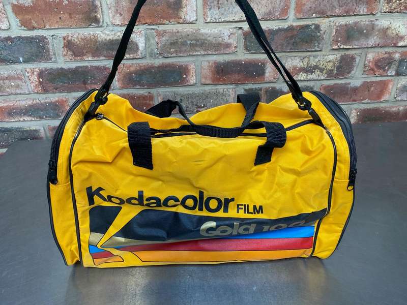 Kodak Bag Kodacolor Gold 100 ,collectors item,vintage,rare,retro, 80s, 35mm Film, zips are ok