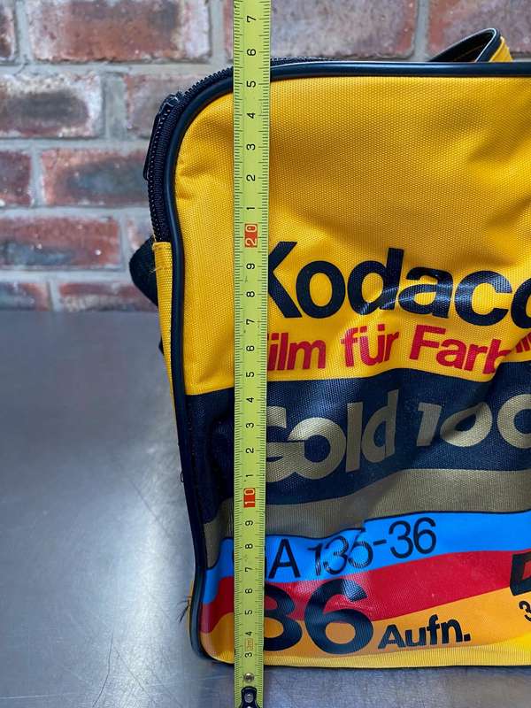 Kodak Bag Kodacolor Gold 100 ,collectors item,vintage,rare,retro, 80s, 35mm Film, zips are ok
