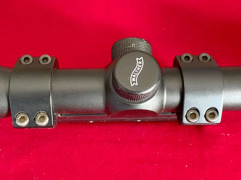 Walther Rifle Scope 3-9x40 incl. Mounting for 11mm rail , made in Germany Lot 2