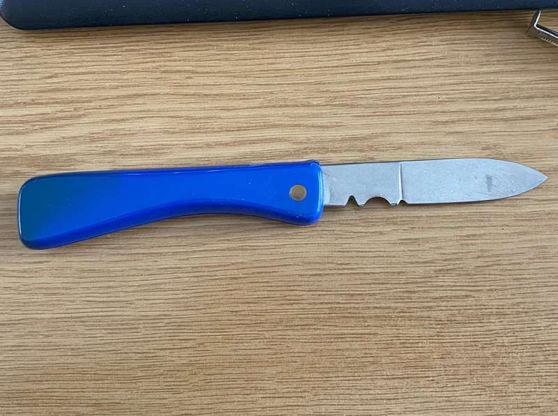 Lux Folding Pocket knife, rostfrei, vintage, rare from Germany, blue,