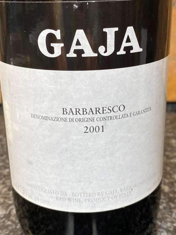 1 x Gaja Barbaresco 2001, sealed, vintage, collectors item, rare,