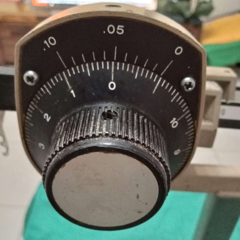 VINTAGE SCALE