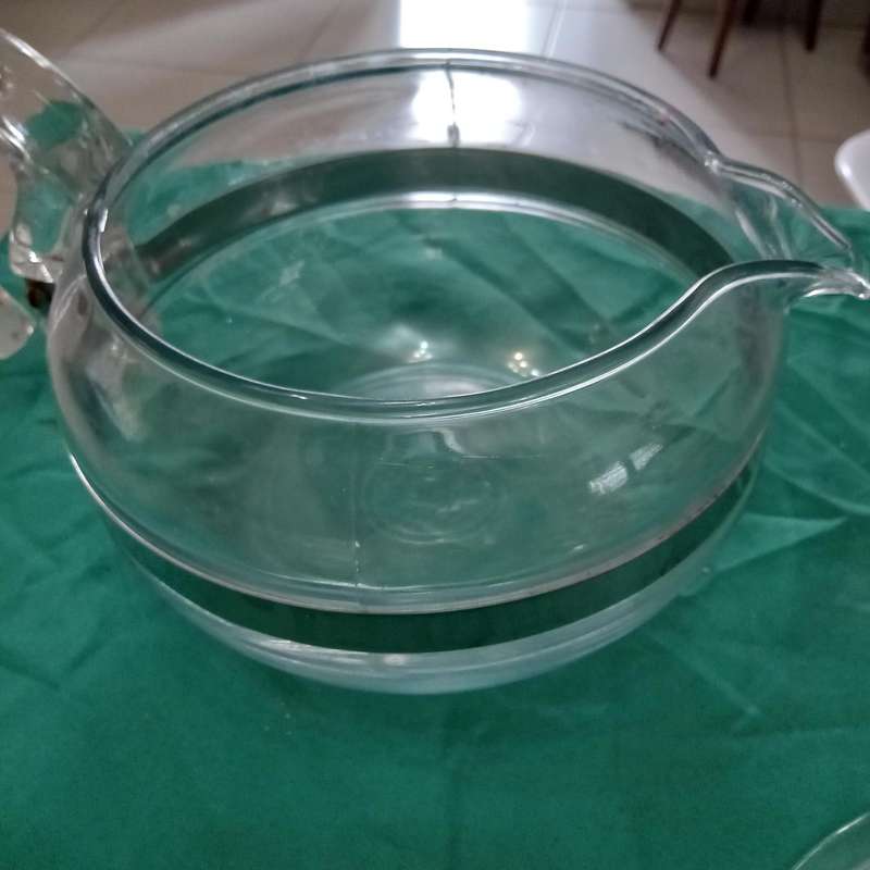 CORNINGWARE AND PYREX WARE