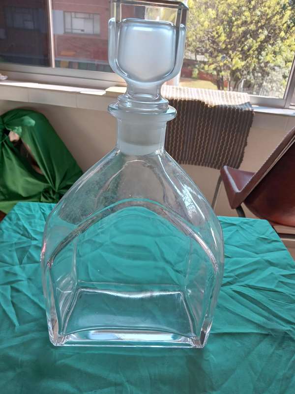 ITALIAN CRYSTAL DECANTER