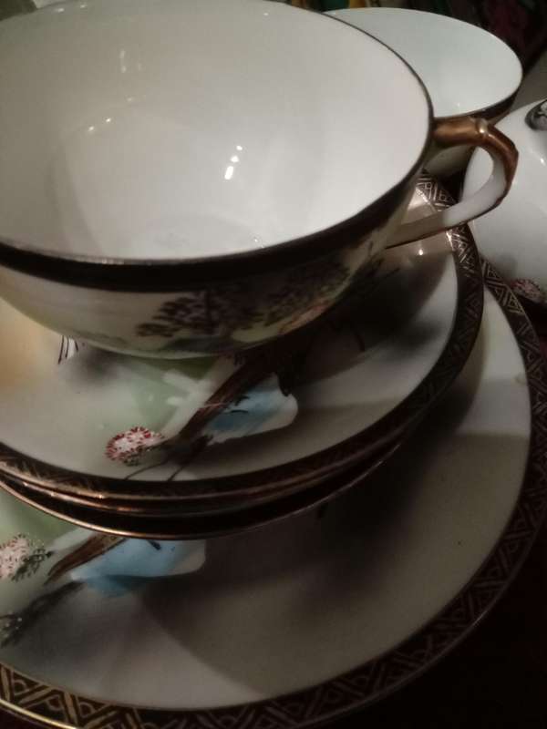 CHINESE VINTAGE TEA SET
