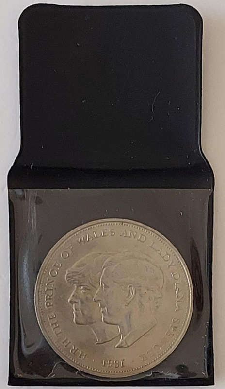 Commemorative Coin Prince Charles and Lady Diana Spencer Royal Wedding 1981