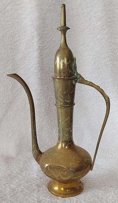 Vintage Indian Handcrafted Brass Surahi Aftaba (Decorative Teapot / Coffee Pot) Circa 1970