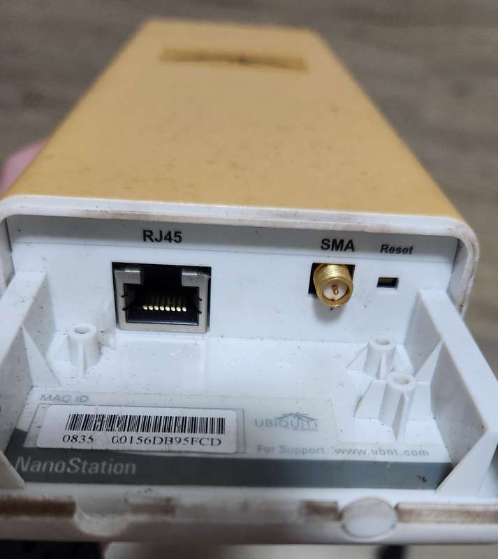 Ubiquiti NanoStation M5 5GHz