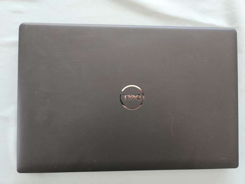 Dell Latitude 3520 | 11th Gen i5, 8GB RAM, 256GB SSD, FHD | Bargain Buy