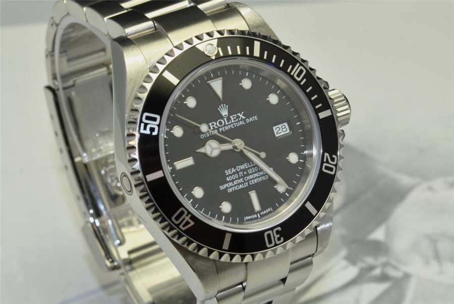 eBay Image Hosting at www.auctiva.com