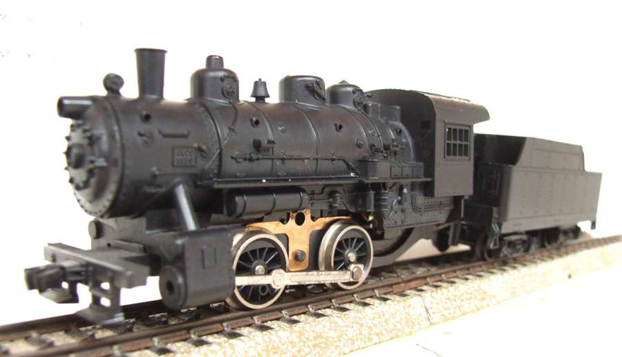 LIMA HO:  Unmarked Locomotive with Water Tender in Fair, Un-boxed and Used Condition(Italy)