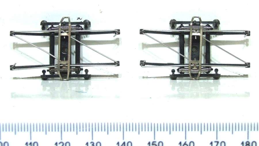 LIMA HO: 1pr SAR E5 Locomotive Pantographs  in Good condition(with new Springs) for Parts.(Italy)