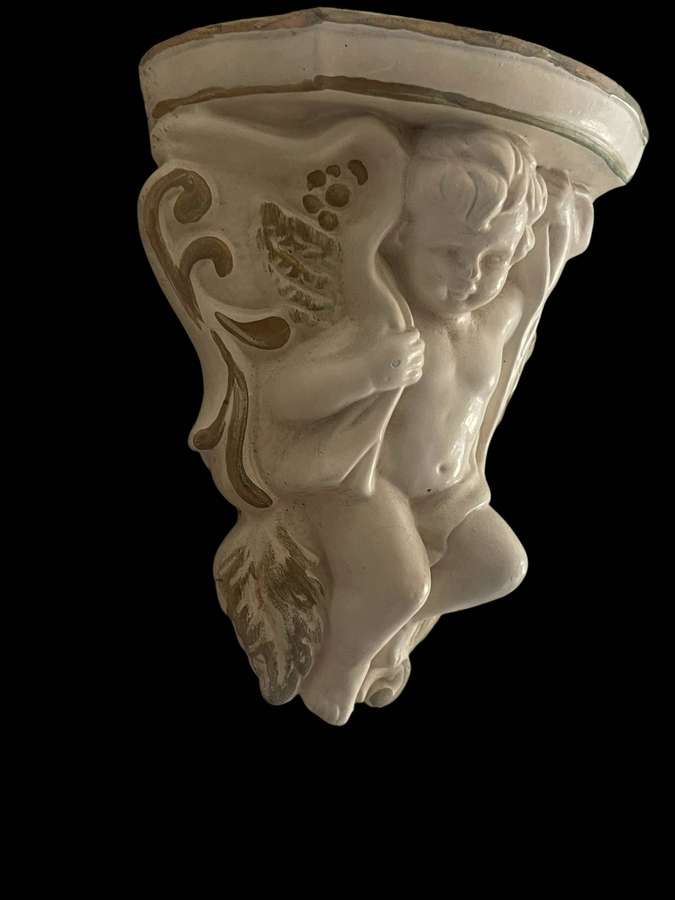 Wall sconce cherub