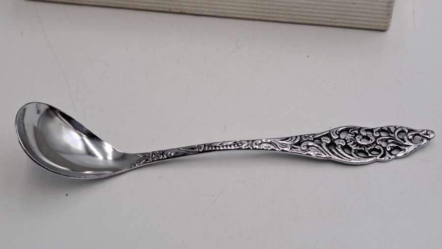 Vintage Elwezetta Royal Dutch Silverworks EPNS condiment spoon-Boxed-Holland