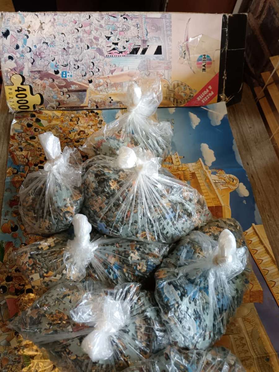 Heye Egyptian Party 4000 Piece Jigsaw Puzzle - Secondhand