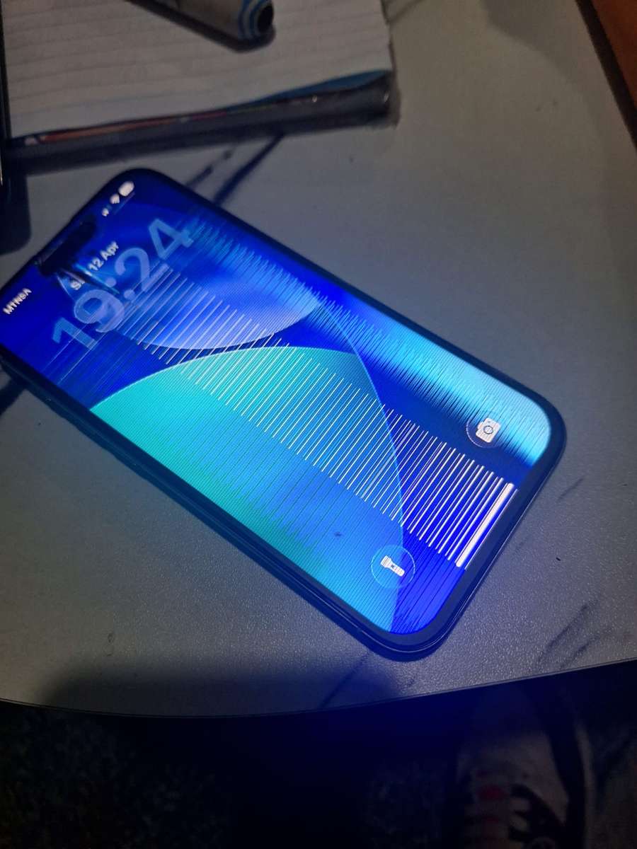 Apple iPhone 15 Pro 128GB |Cracked Screen
