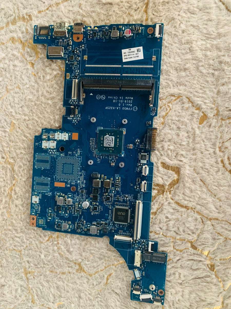 HP 250 G8 motherboard for laptop replacement, tested and functional