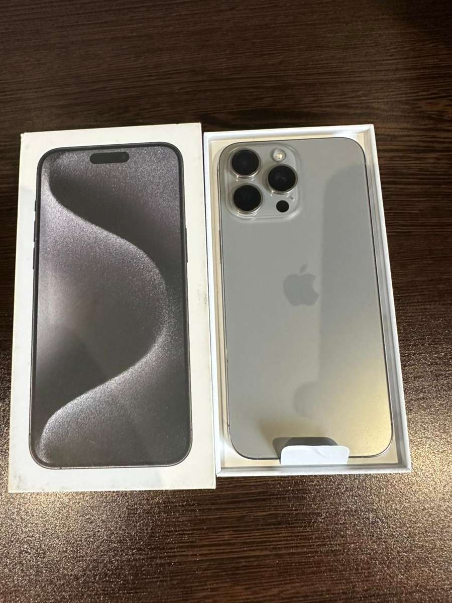 Apple iPhone 15 Pro 128GB |Cracked Screen