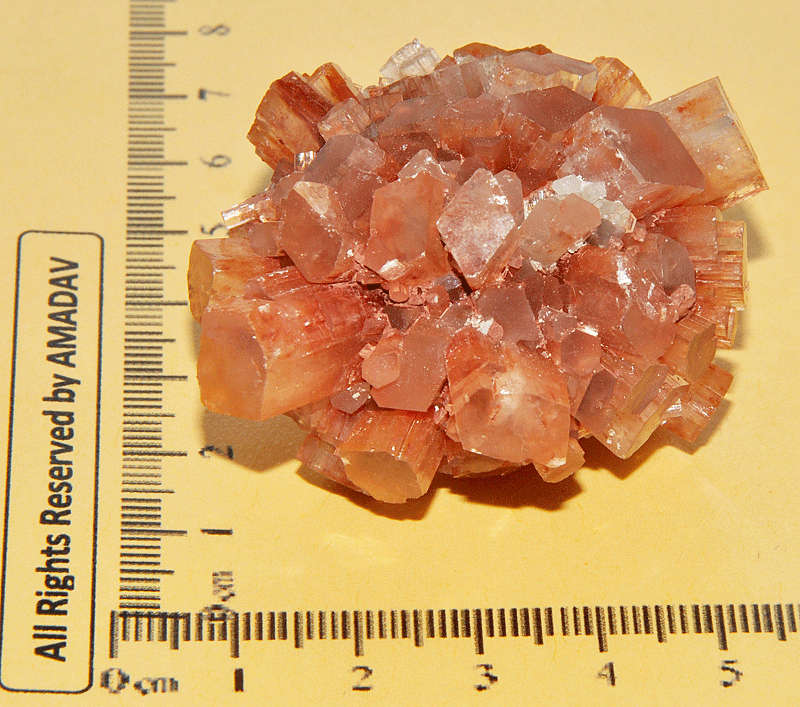 *** RARE *** Aragonite (80g)