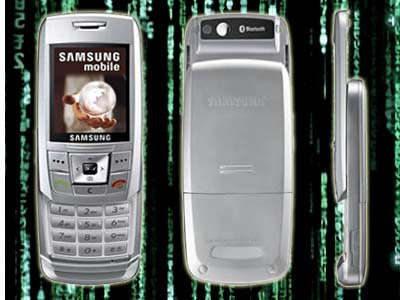 Samsung E250 - Amazing Little phone - Bluetooth,Internet, Camera