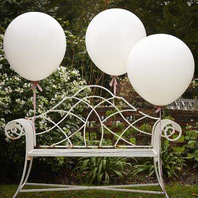 Vintage Affair - Huge Balloons White (Pack of 3)