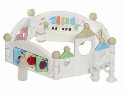 Sylvanian Families - Let's Play Playplen Playset